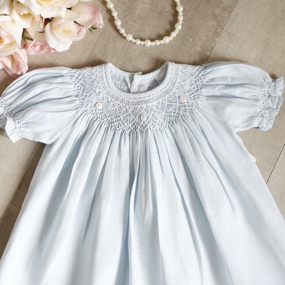 Smocked 100% Cotton LINEN Dress Blue Boutique Baby 6 Month Spring PERFECT - Picture 4 of 7